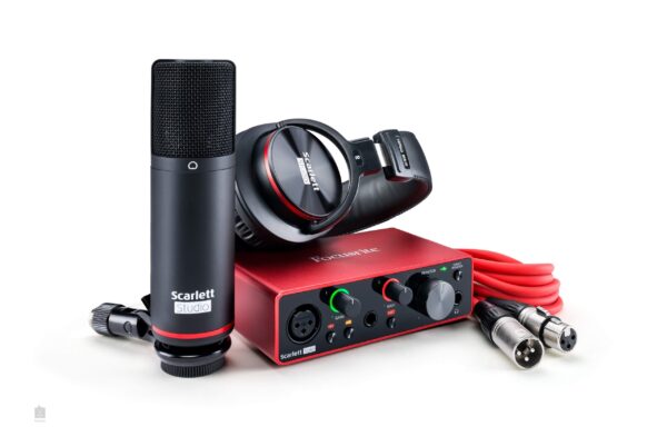 Focusrite Scarlett Solo Studio 2×2 USB Audio Interface with Microphone and Headphones (3rd Generation)