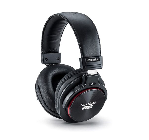 Focusrite Scarlett 2i2 Studio 3rd Generation